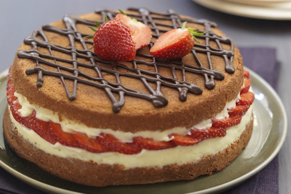 LA MEJOR TARTA DE CHOCOLATE PARA CUMPLEAÑOS (Bizcocho, Relleno