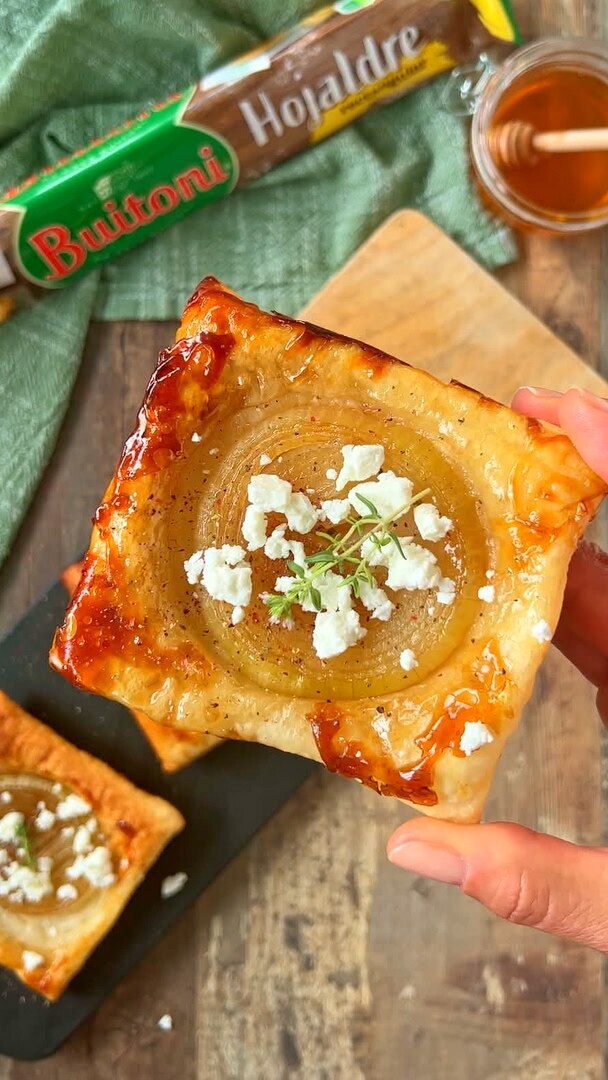 Tarta Tatin de cebolla fácil