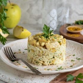 Ensalada de arroz con pollo al curry