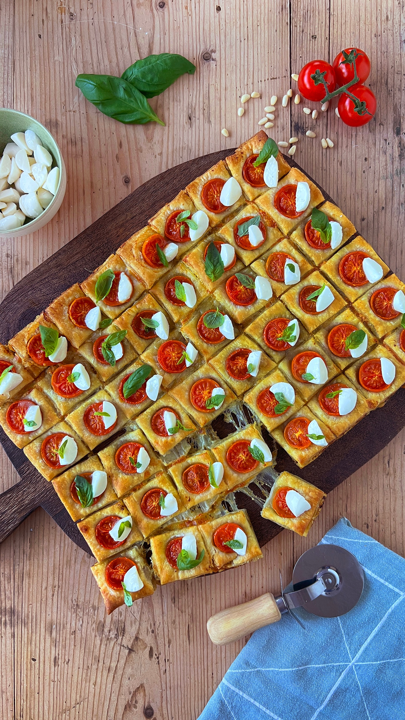 48 Canapés Caprese