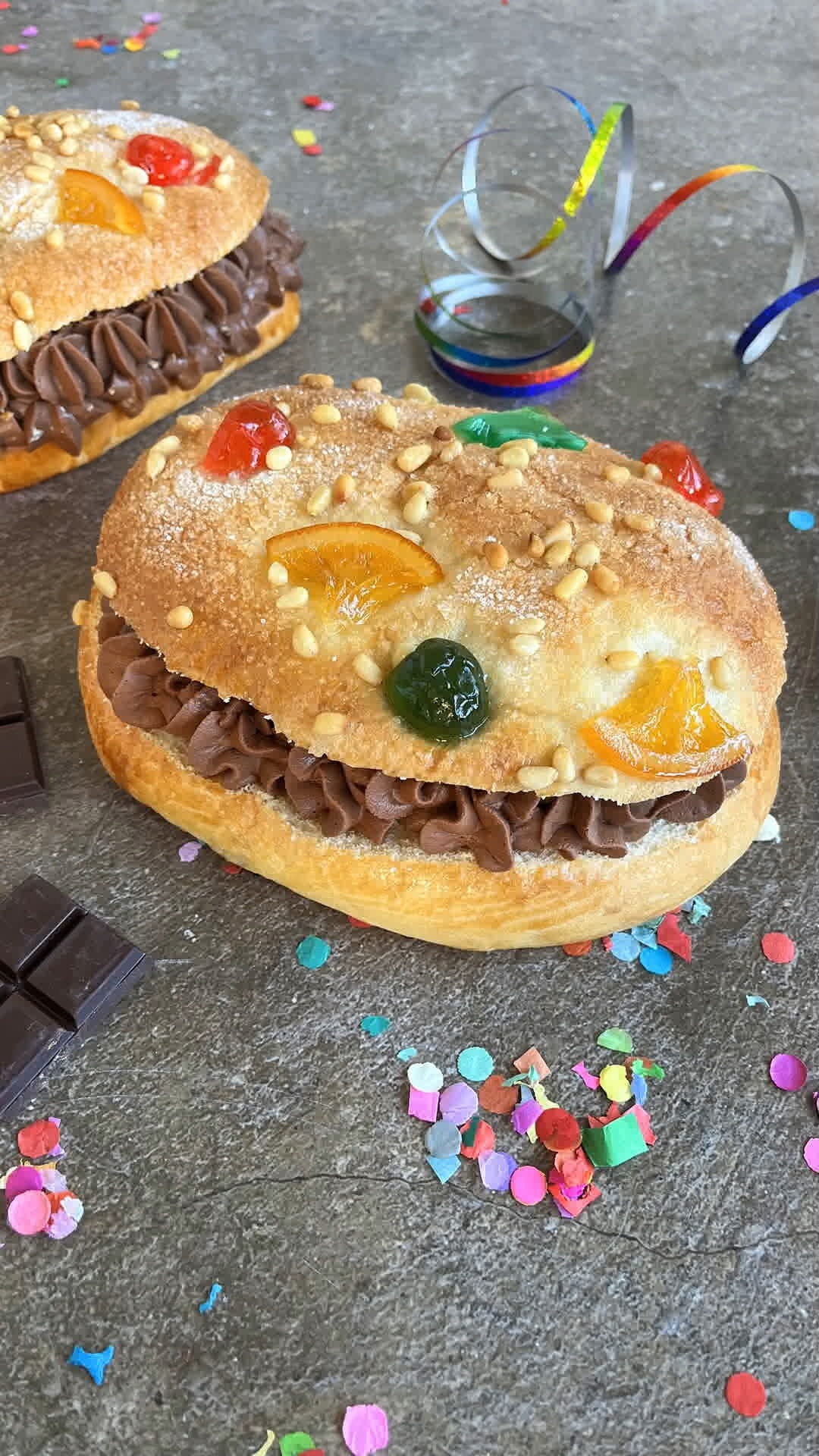 Coca de San Juan rellena de trufa