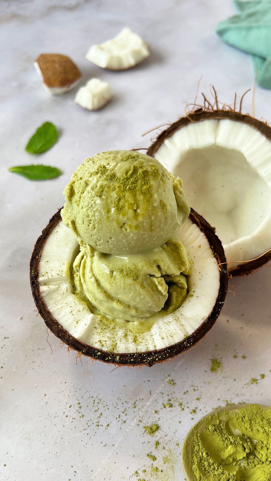 Helado de coco y matcha