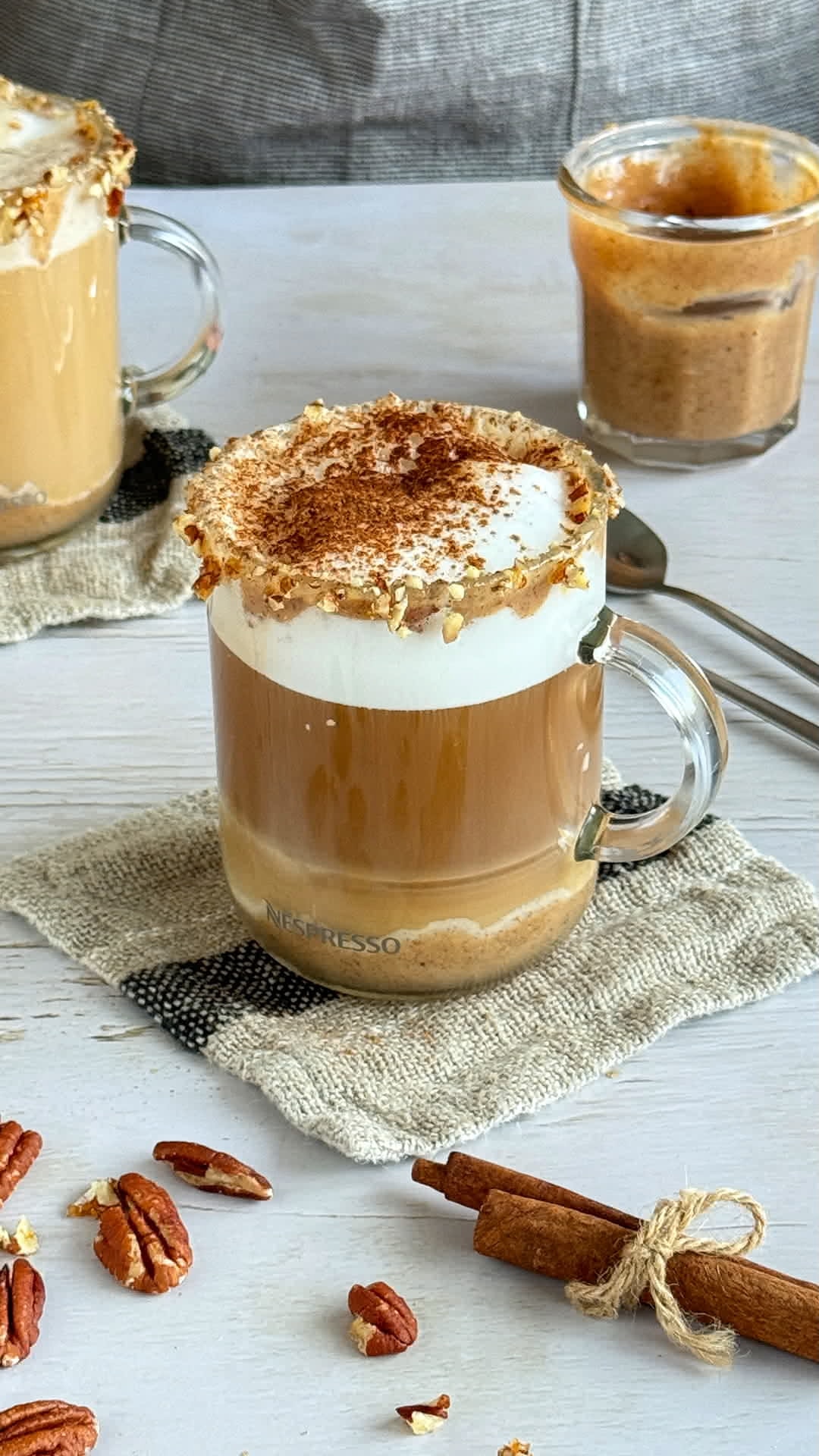 Latte cremoso de pecanas y canela
