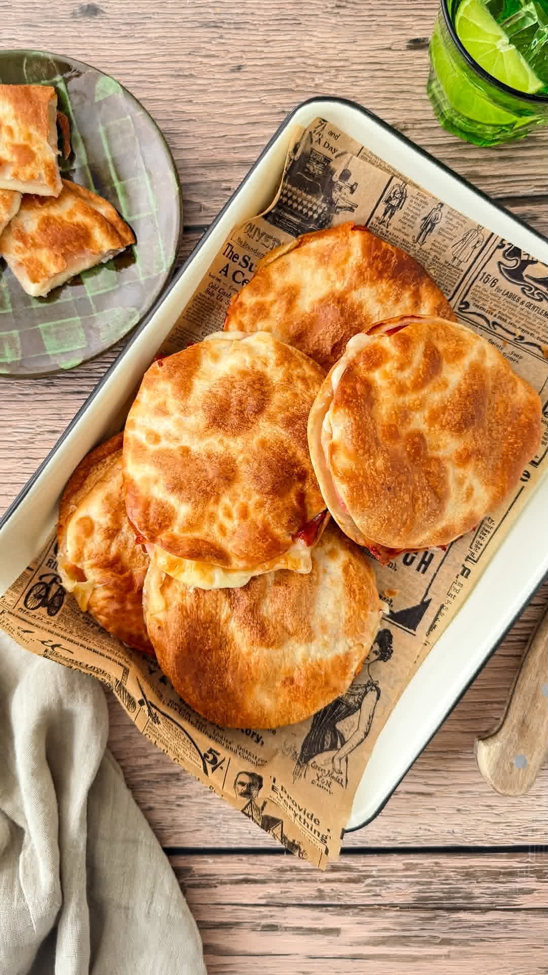 Sándwich de jamón y queso en air fryer